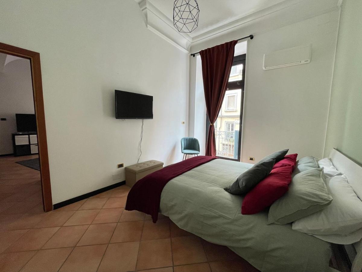 La Finestra Sul Corso Apartment Napoli Ngoại thất bức ảnh