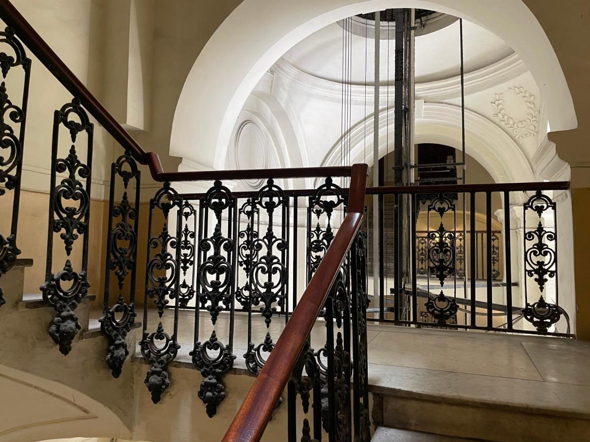 La Finestra Sul Corso Apartment Napoli Ngoại thất bức ảnh